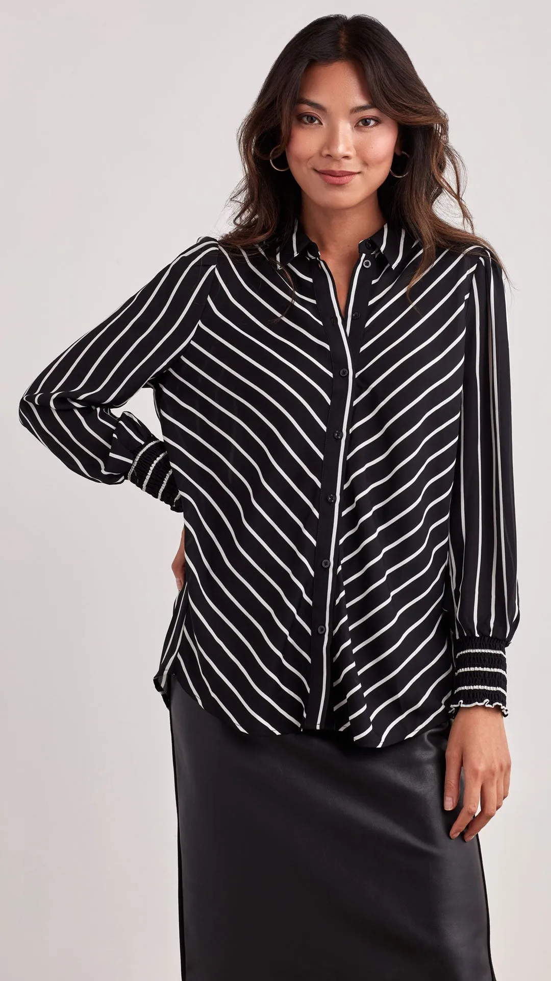 BLOUSON SLEEVE BLOUSE