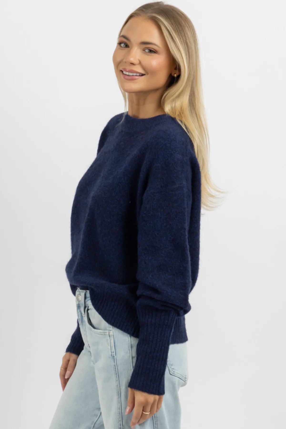 CLARA NAVY SWEATER