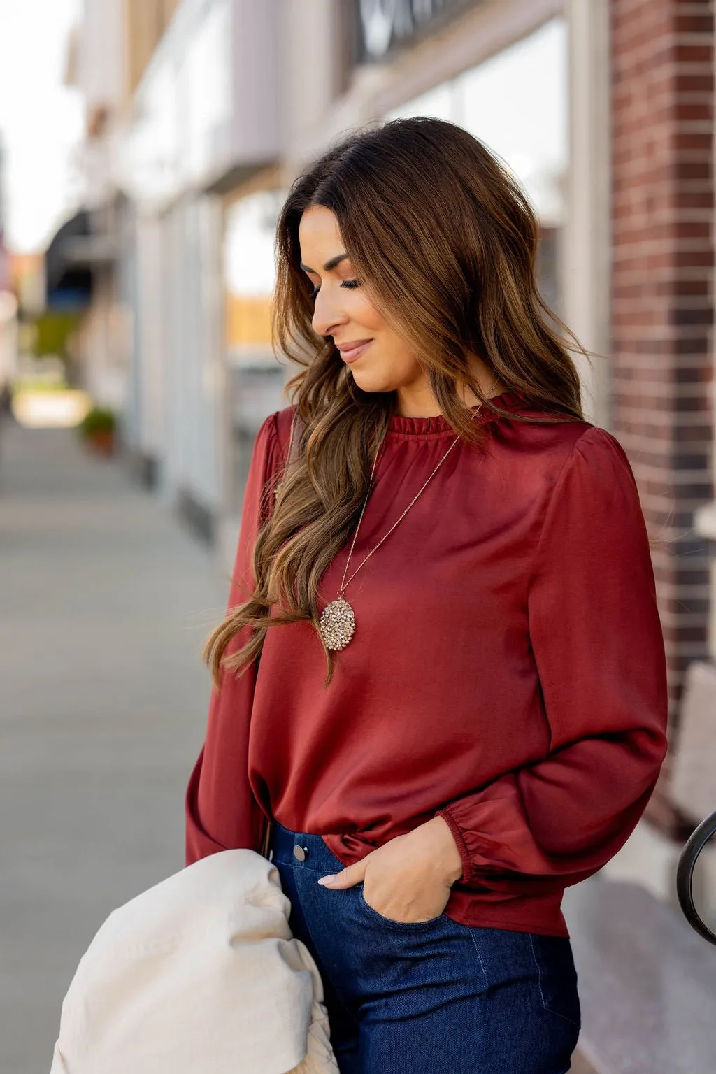 Elegant Cinched Trim Blouse