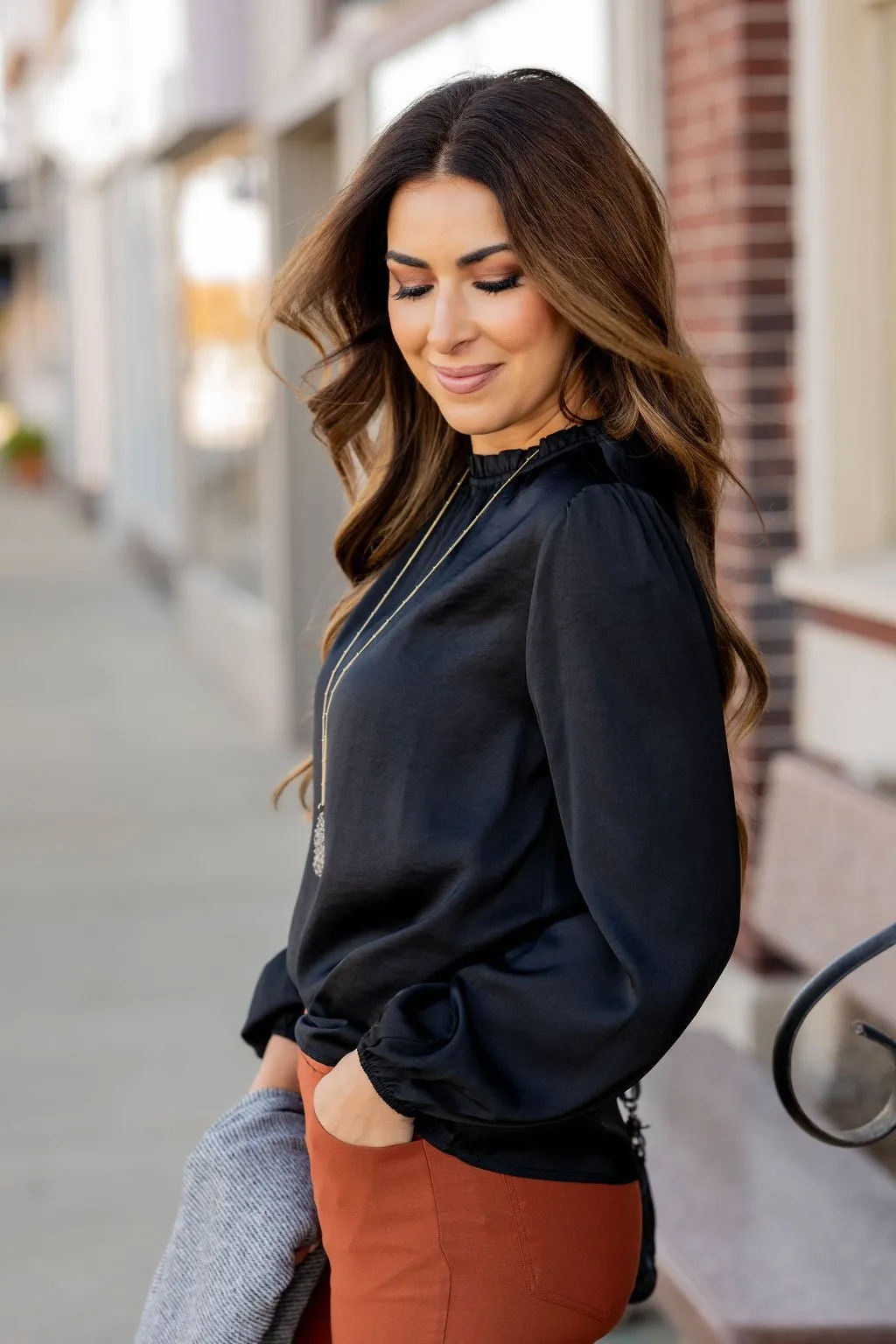 Elegant Cinched Trim Blouse