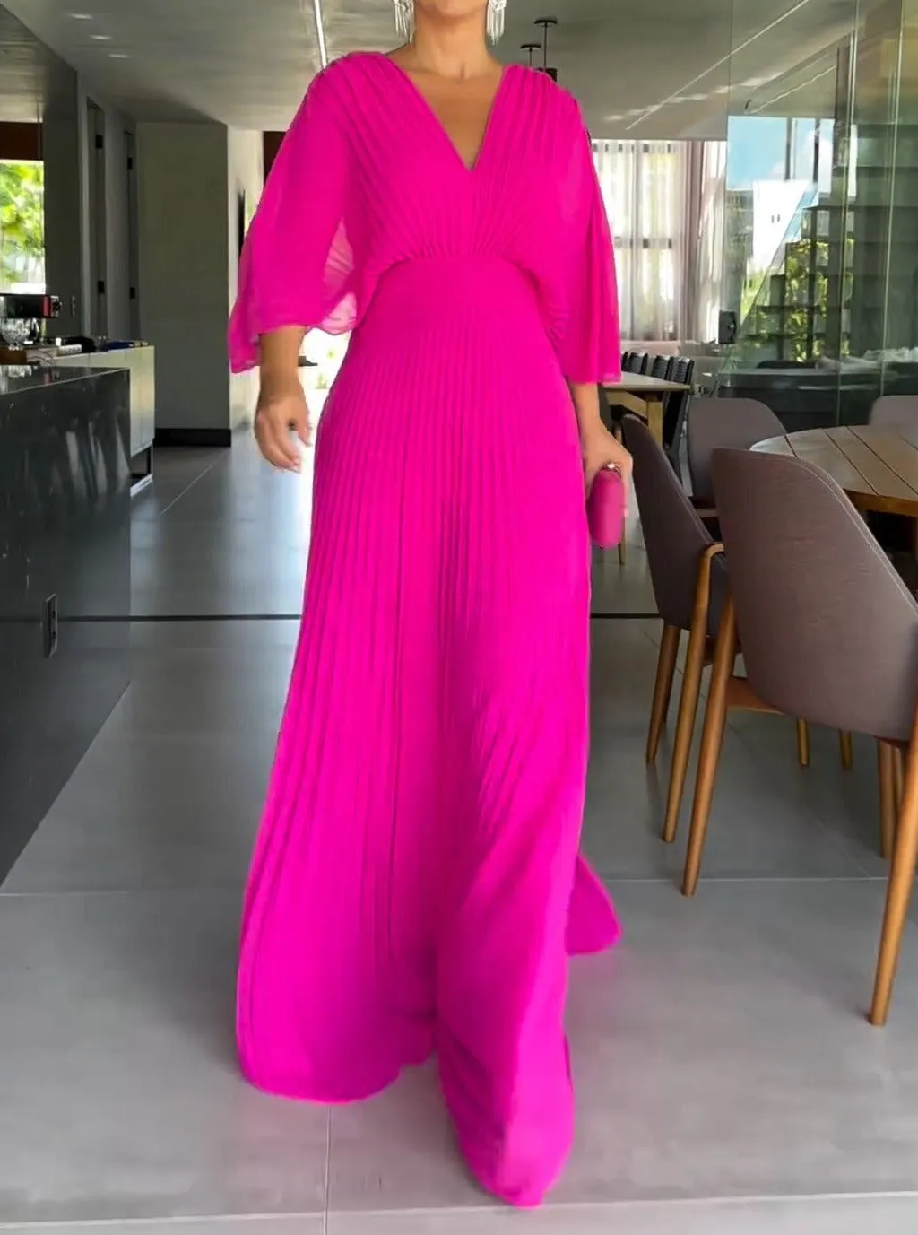 Nathalie - Flowing Maxi Dress with V-Neck and Pleated Sleeves