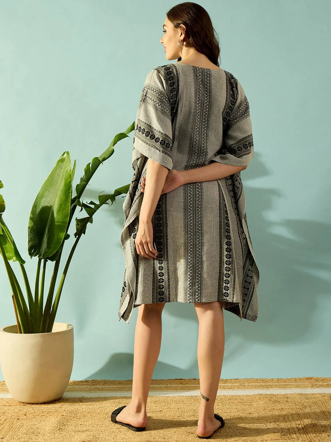 Nomadic Monochrome Daywear Kaftan