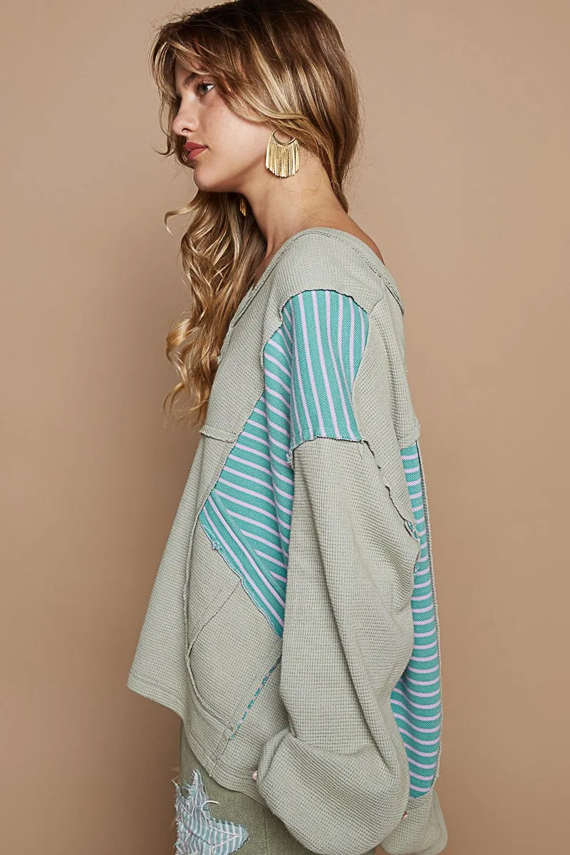 Oversized V-Neck Bubble Sleeve knit Top