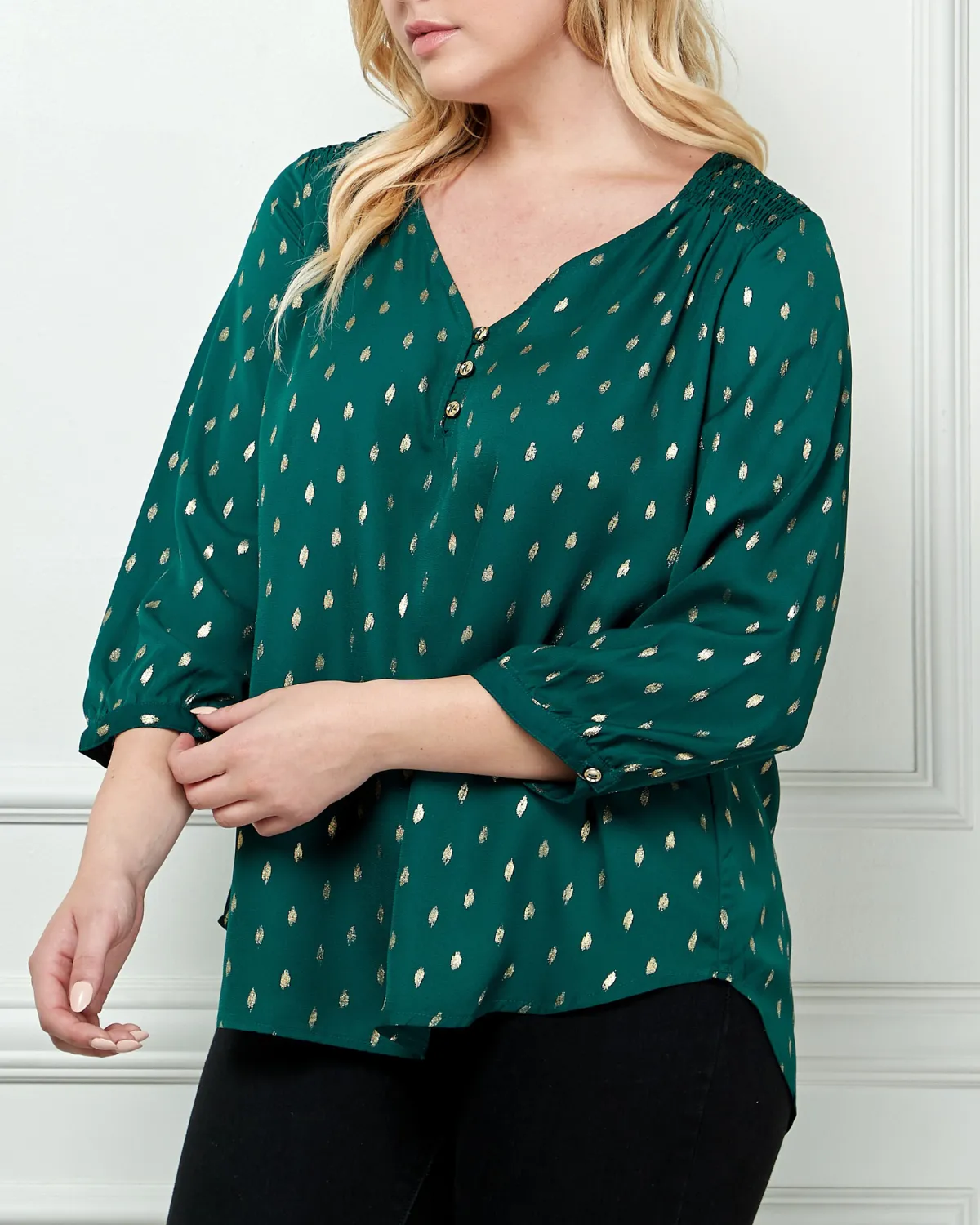 Winslow Plus Size V-Neck Dash Foil Blouse - G2226100fx