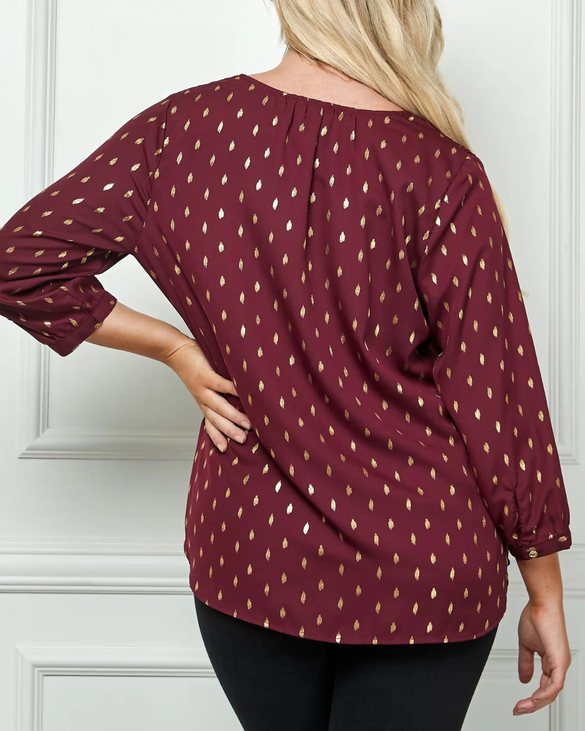 Winslow Plus Size V-Neck Dash Foil Blouse - G2226100fx